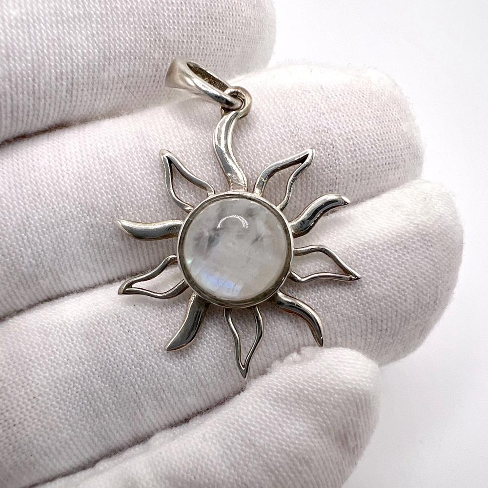 Rainbow Moonstone Sun Gemstone .925 Sterling Silver Sun Pendant - Picture 1 of 16